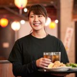 高校生　居酒屋　タウンワークマガジン townwork
